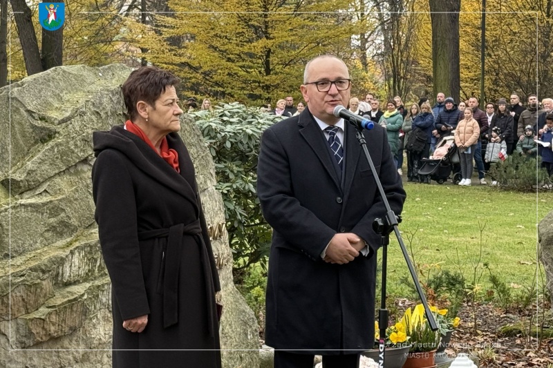 Od lewej Bożena Borkowska, wykonująca zadania i kompetencje prezydenta miasta i Krzysztof Głuc, przewodniczący Rady Miasta Nowego Sącza