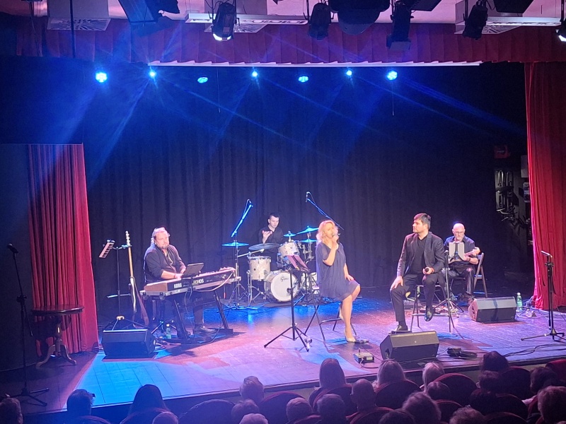 artyści podczas koncertu