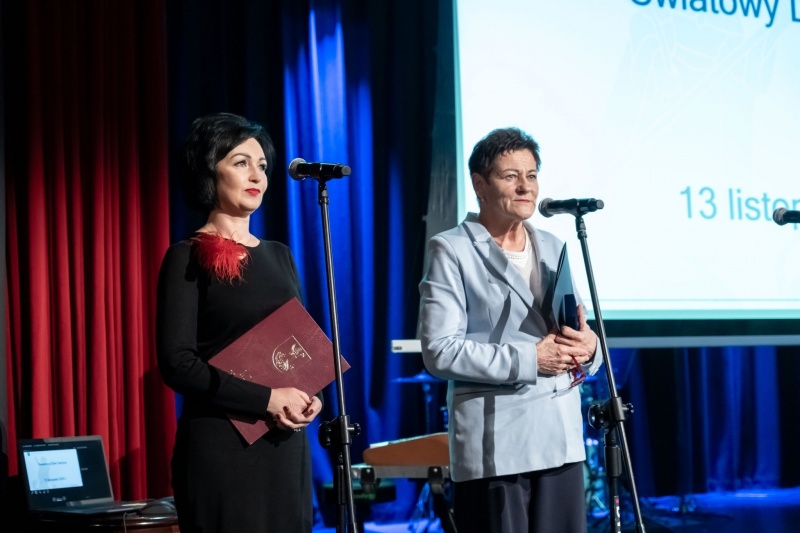 Wykonująca zadania i kompetencje prezydenta miasta Bożena Borkowska oraz Skarbnik Miasta Renata Seruga-Tokarz. 