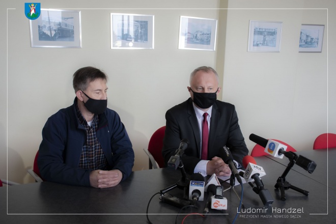 prezydent miasta Ludomir Handzel na obradach w siedzibie MPK nowy sacz