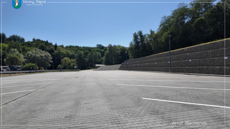 Nowy parking na terenie spółki Nova